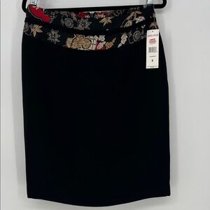 Jones Wear Black Floral Pencil Skirt Women’s 8